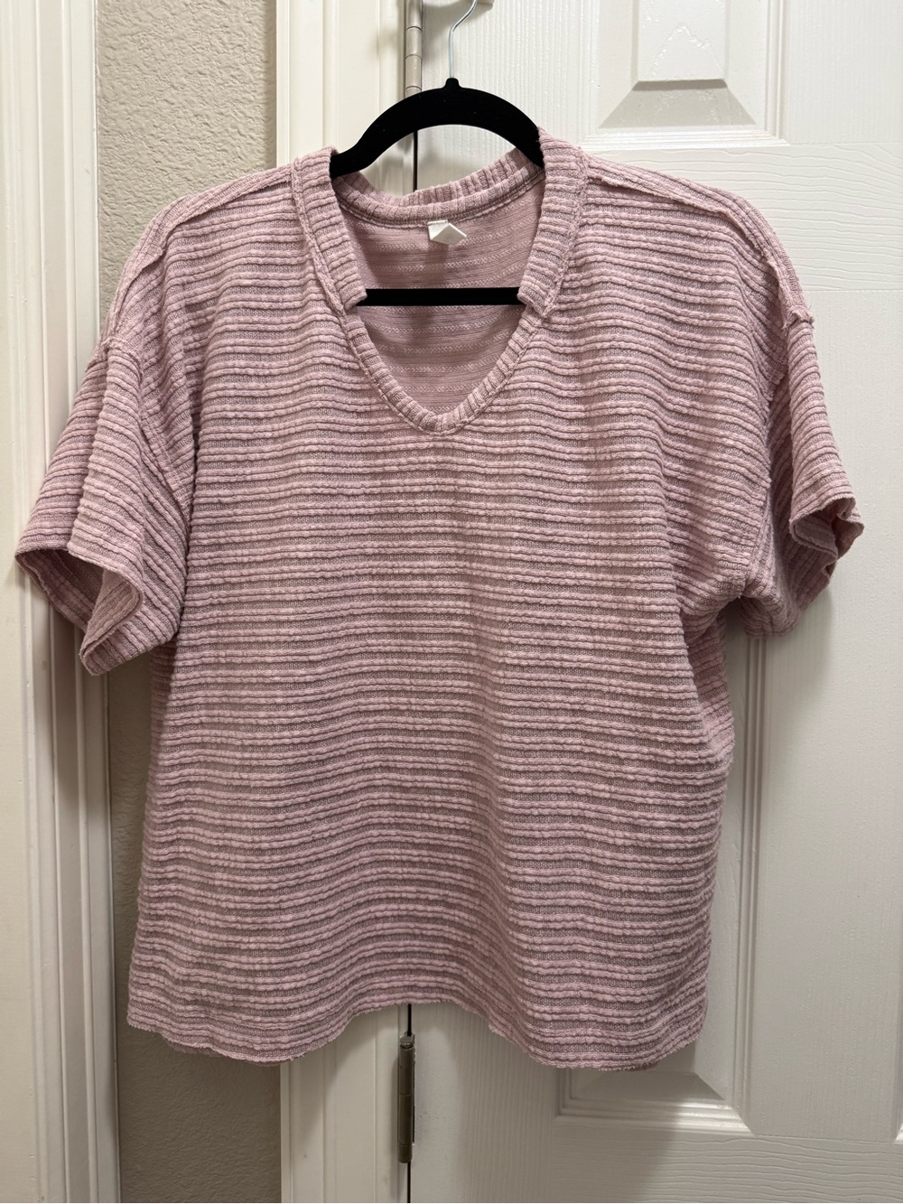 Wishlist Dusty Rose Ribbed V-Neck Short Sleeve Top